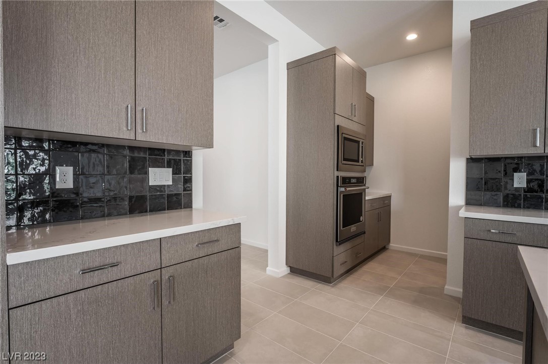 8929 Windgate Ranch Street