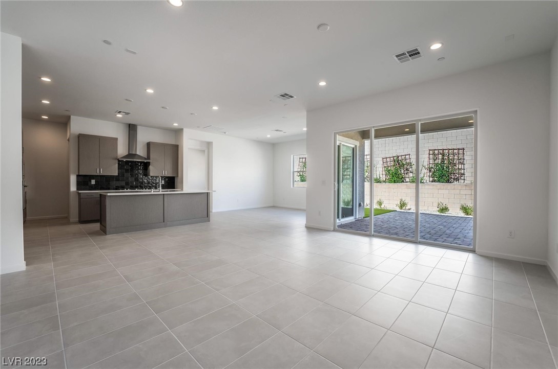 8929 Windgate Ranch Street