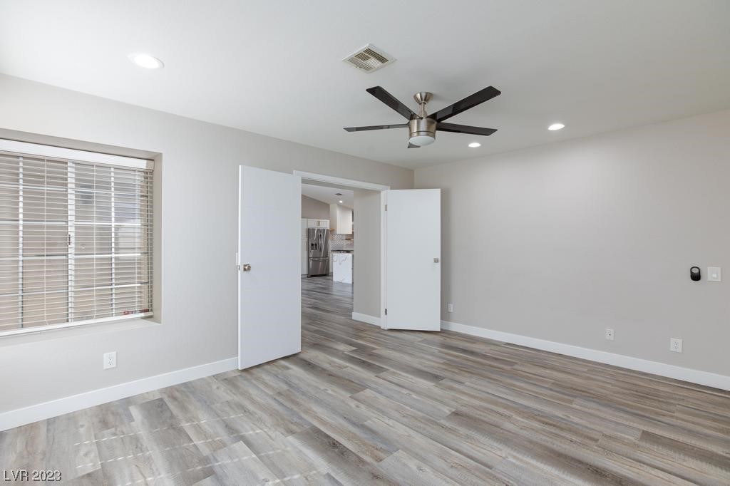 335 Simon Bolivar Drive