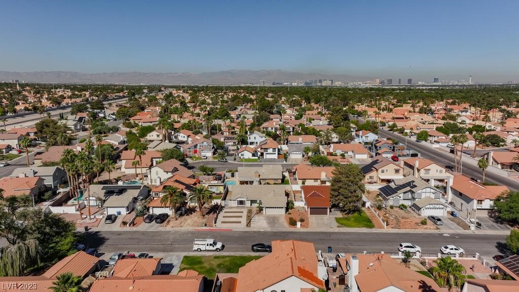 335 Simon Bolivar Drive