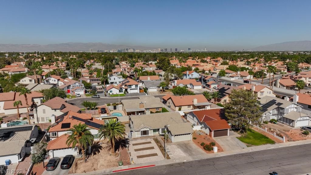 335 Simon Bolivar Drive