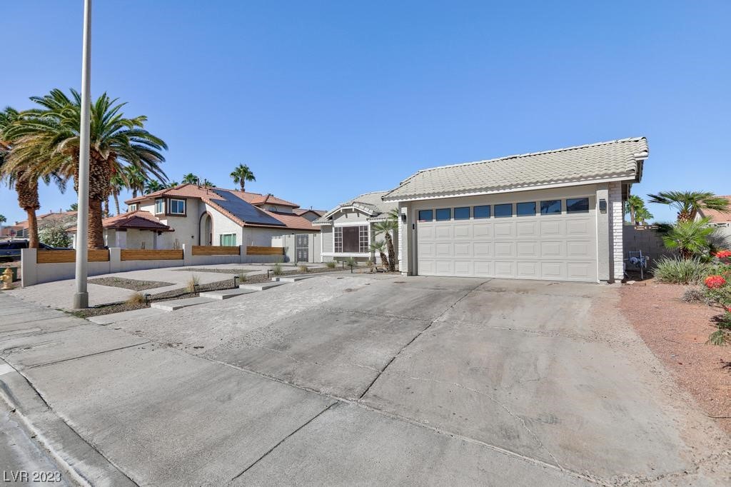 335 Simon Bolivar Drive