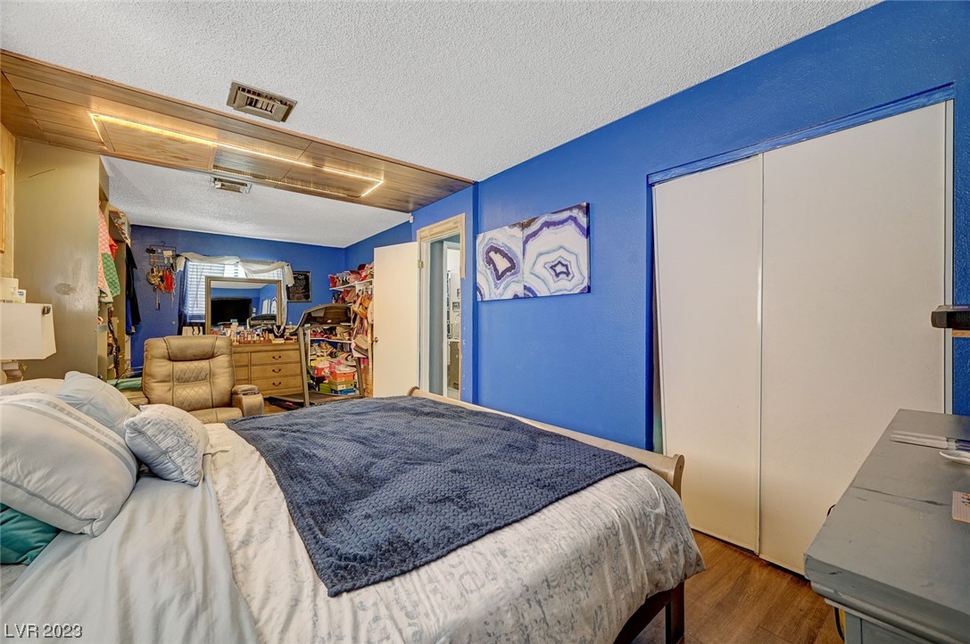 2609 Seven Pines Place