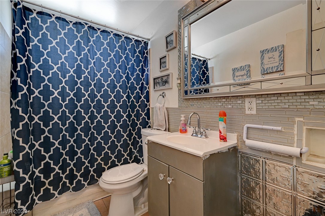 2609 Seven Pines Place