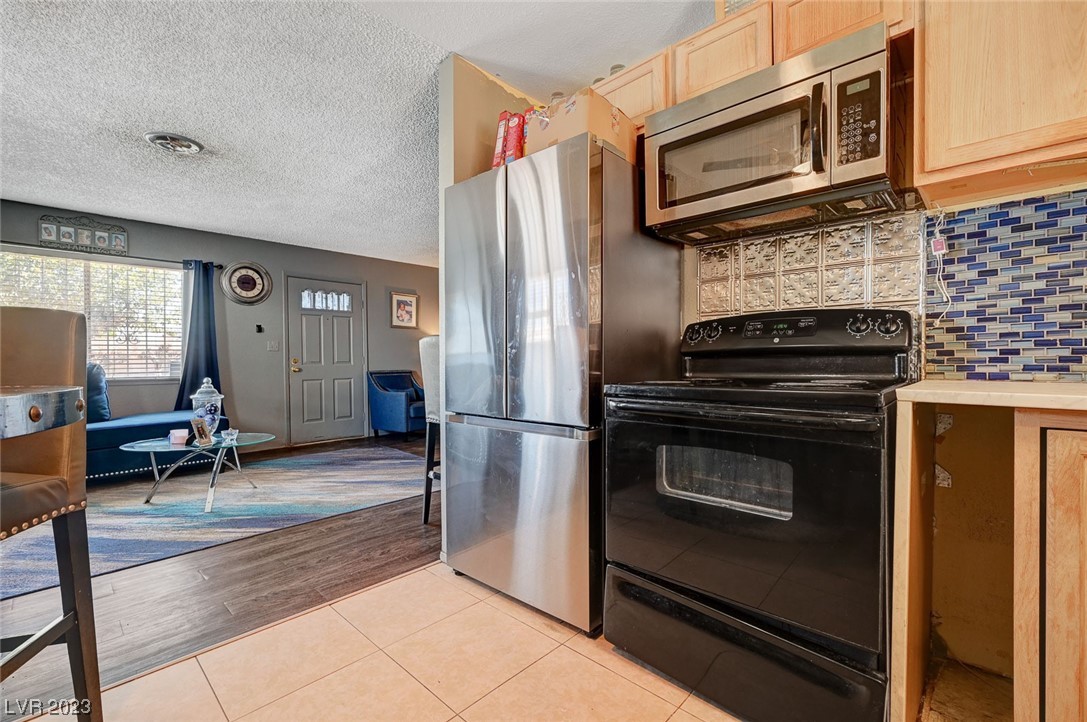 2609 Seven Pines Place