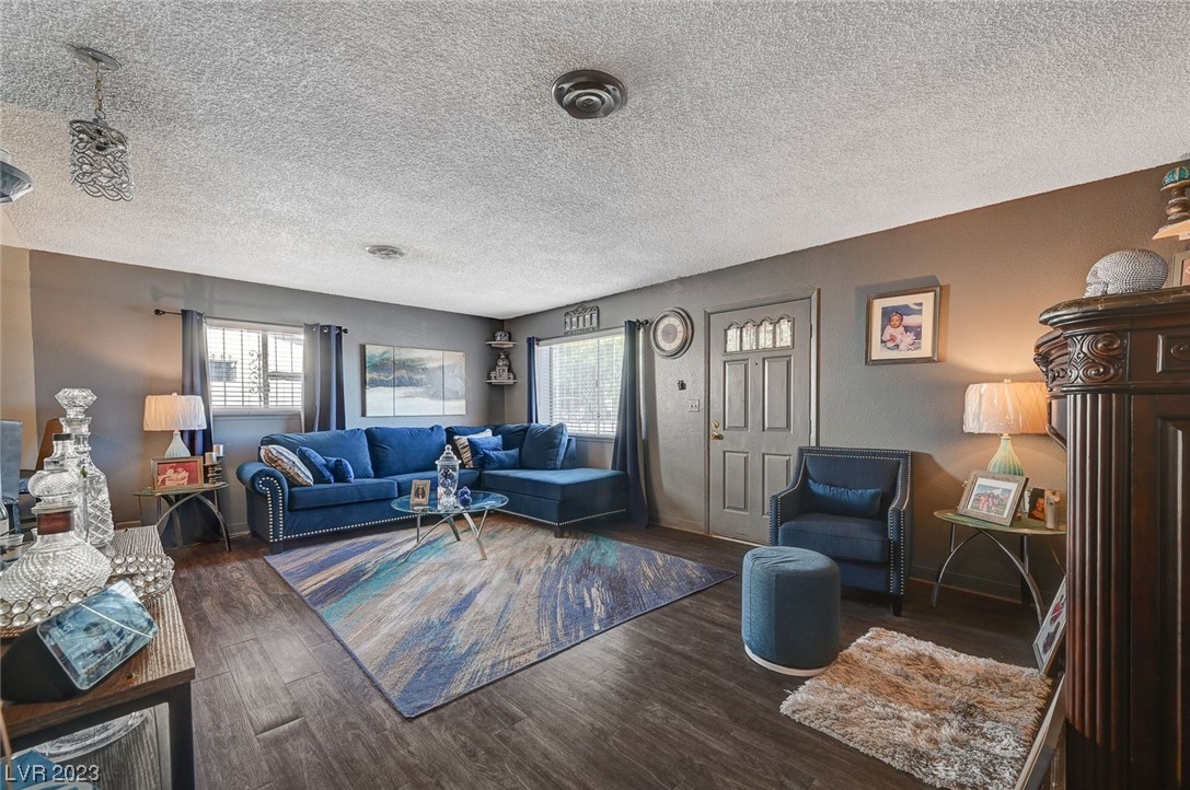 2609 Seven Pines Place