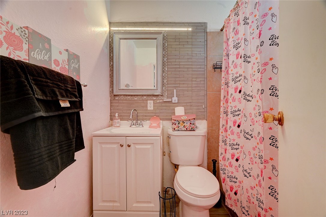 2609 Seven Pines Place