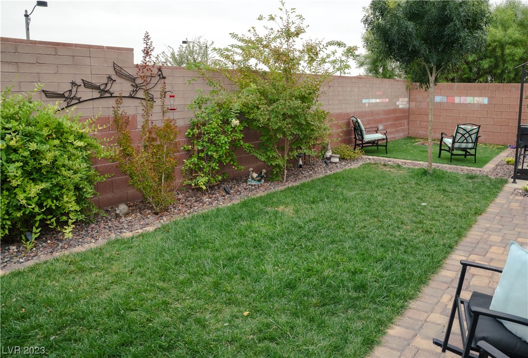 7736 Sundial Peak Street