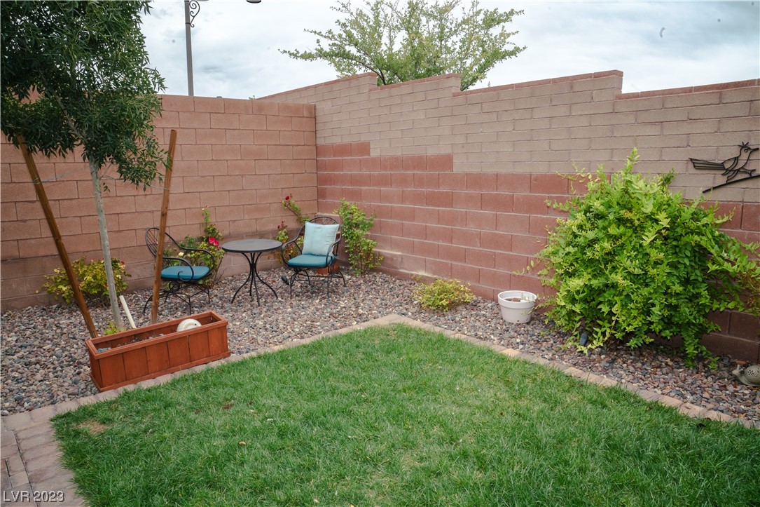 7736 Sundial Peak Street