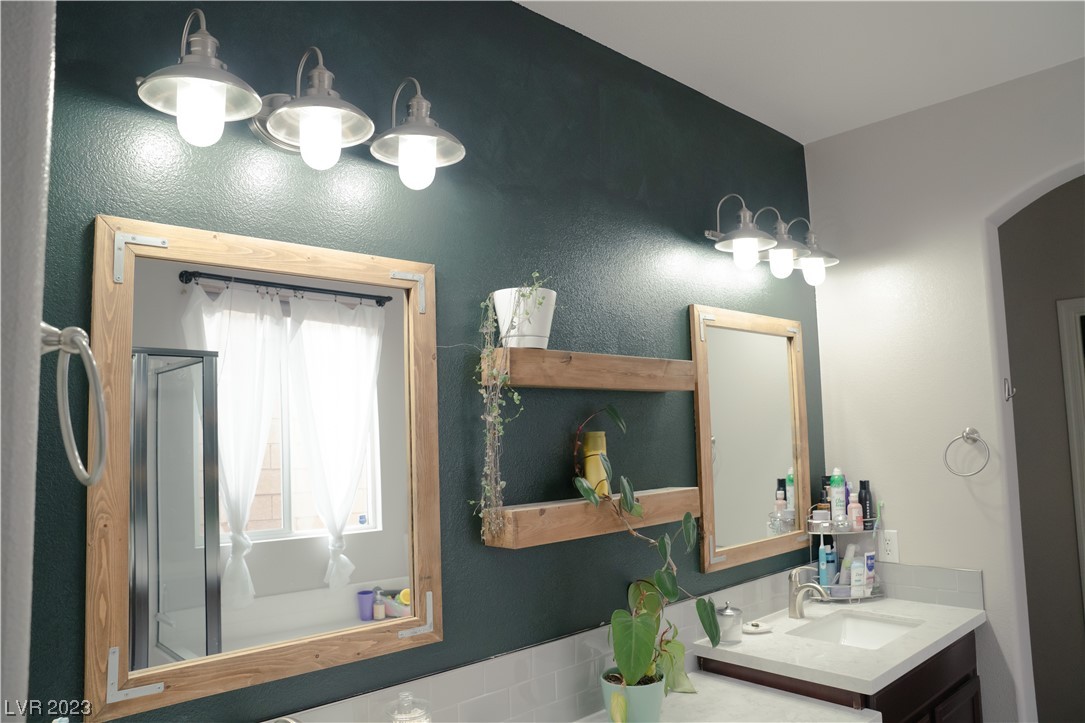 7736 Sundial Peak Street