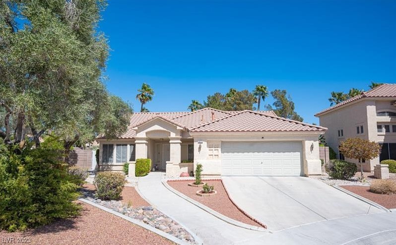4613 Savin Circle