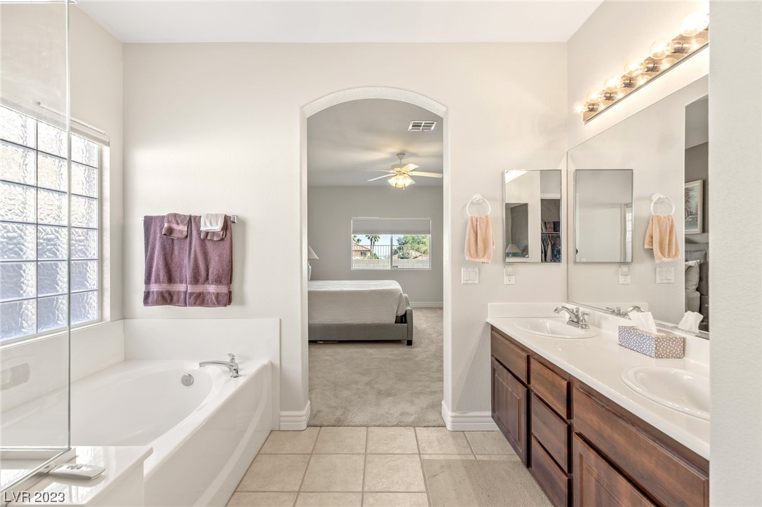 812 Royal Elm Lane