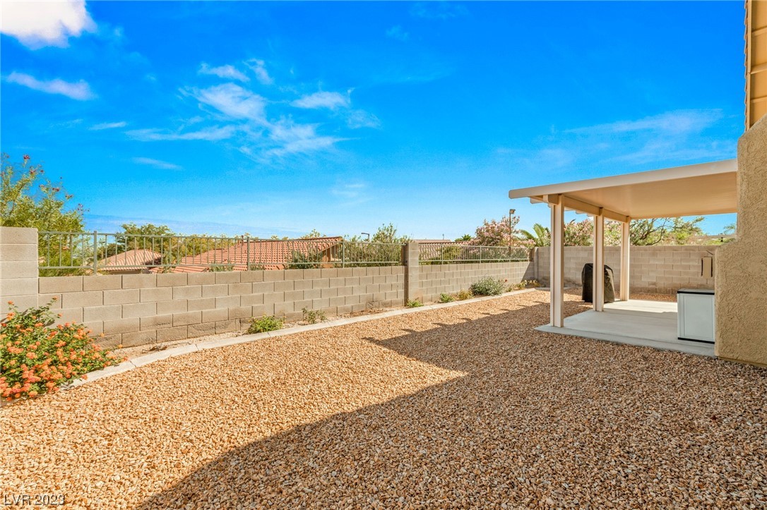 812 Royal Elm Lane