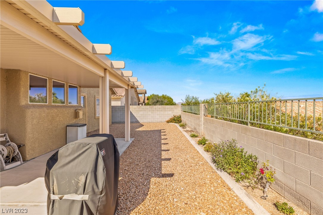 812 Royal Elm Lane