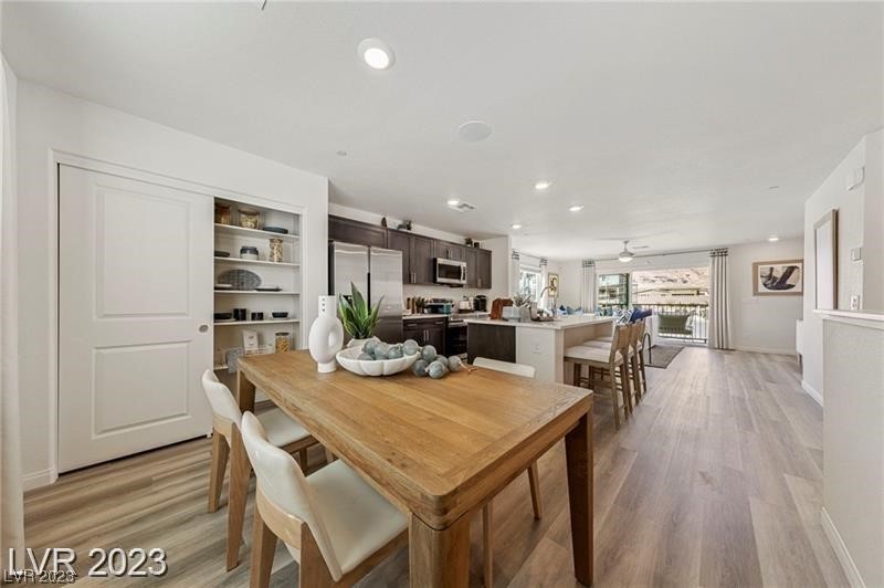 6895 Truffle Gray Street