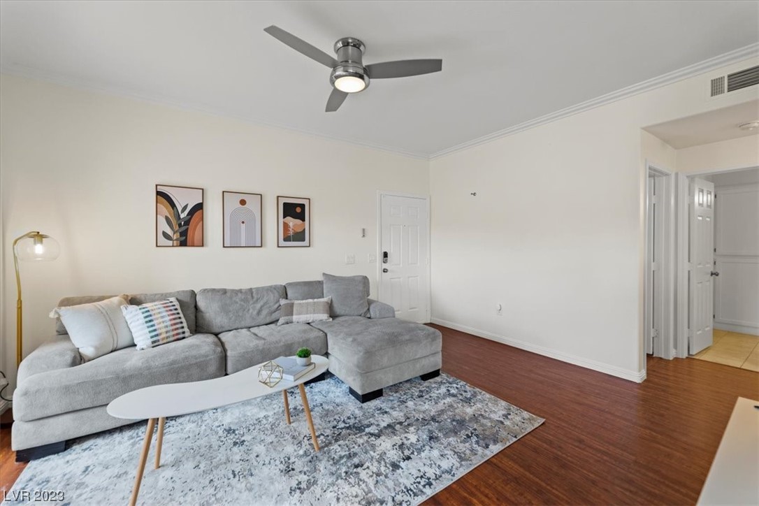 8501 W University Avenue Unit: 2109