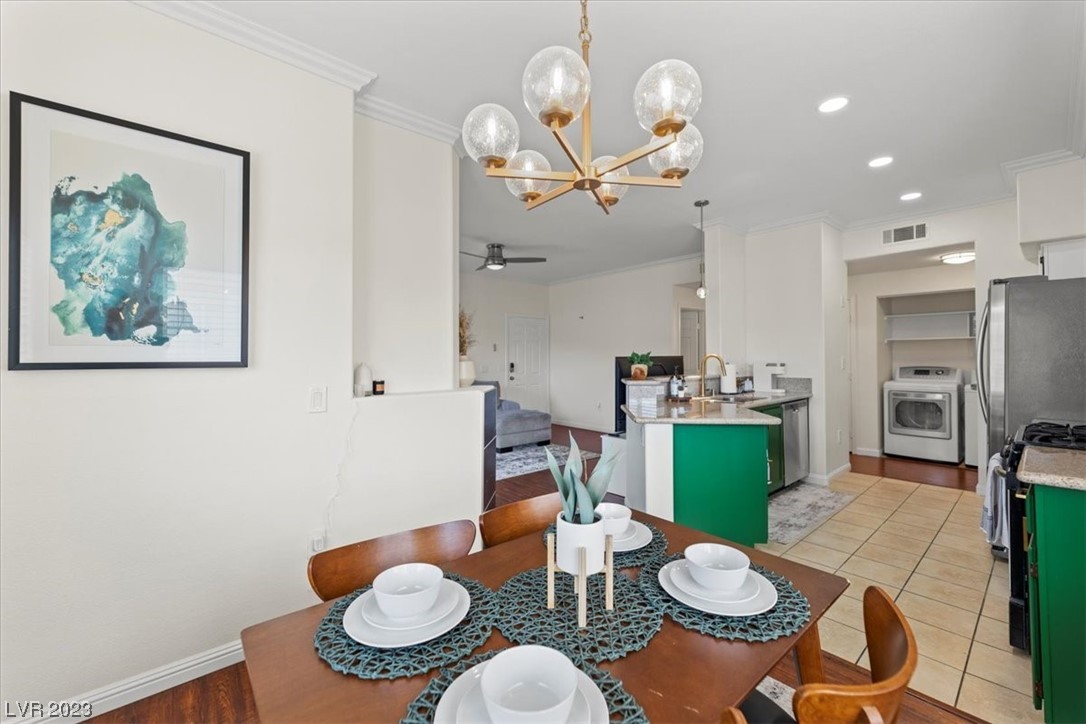 8501 W University Avenue Unit: 2109