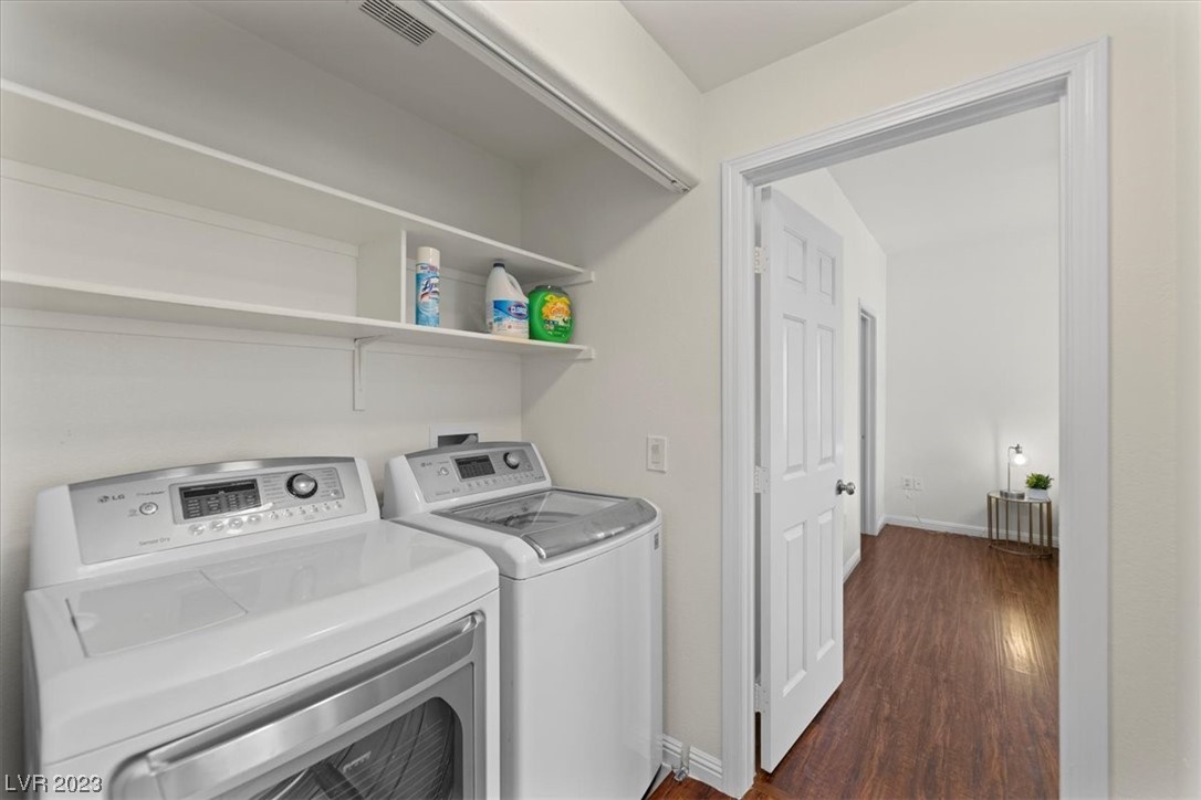 8501 W University Avenue Unit: 2109