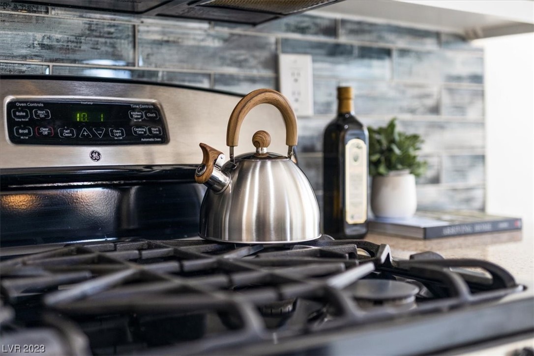 8501 W University Avenue Unit: 2109