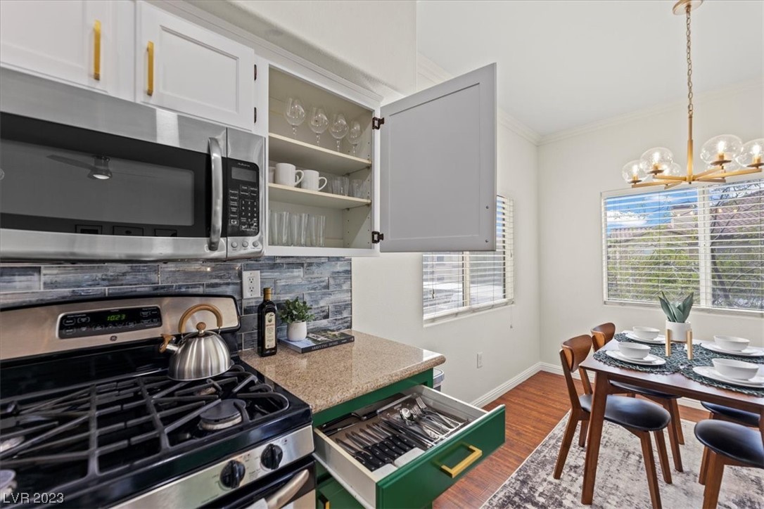 8501 W University Avenue Unit: 2109