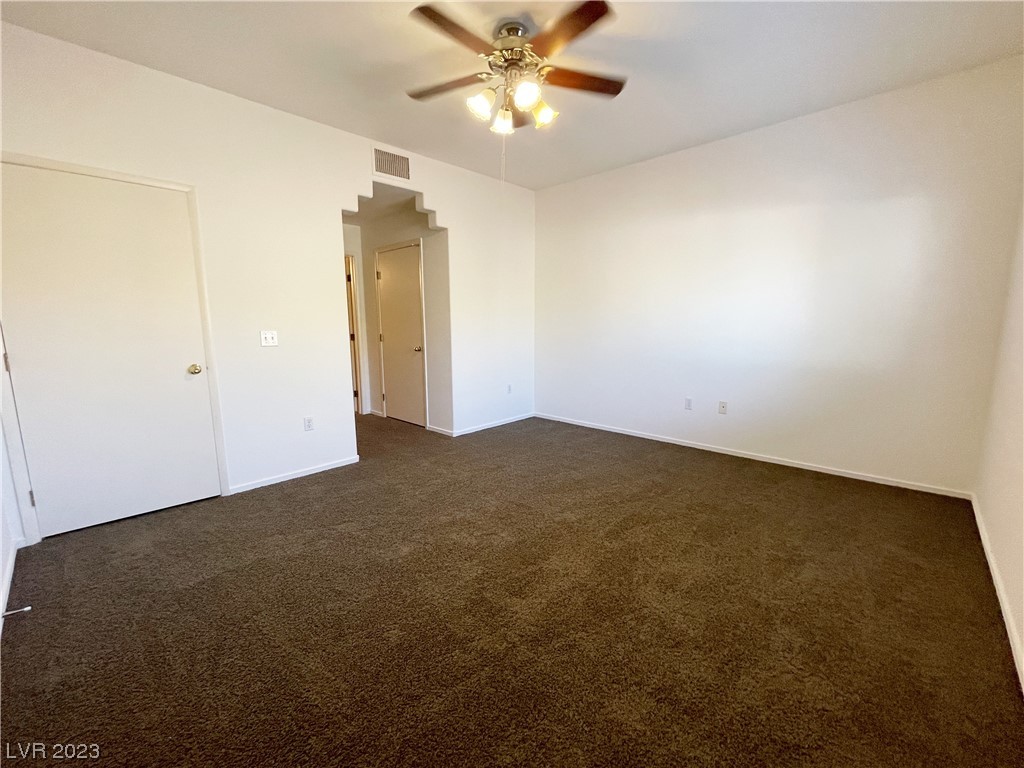 2110 Los Feliz Street 1074