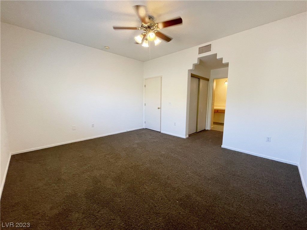 2110 Los Feliz Street 1074