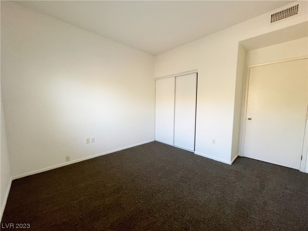 2110 Los Feliz Street 1074