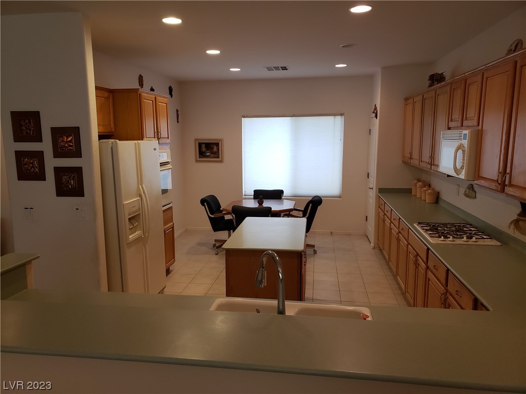 7809 Songster Street