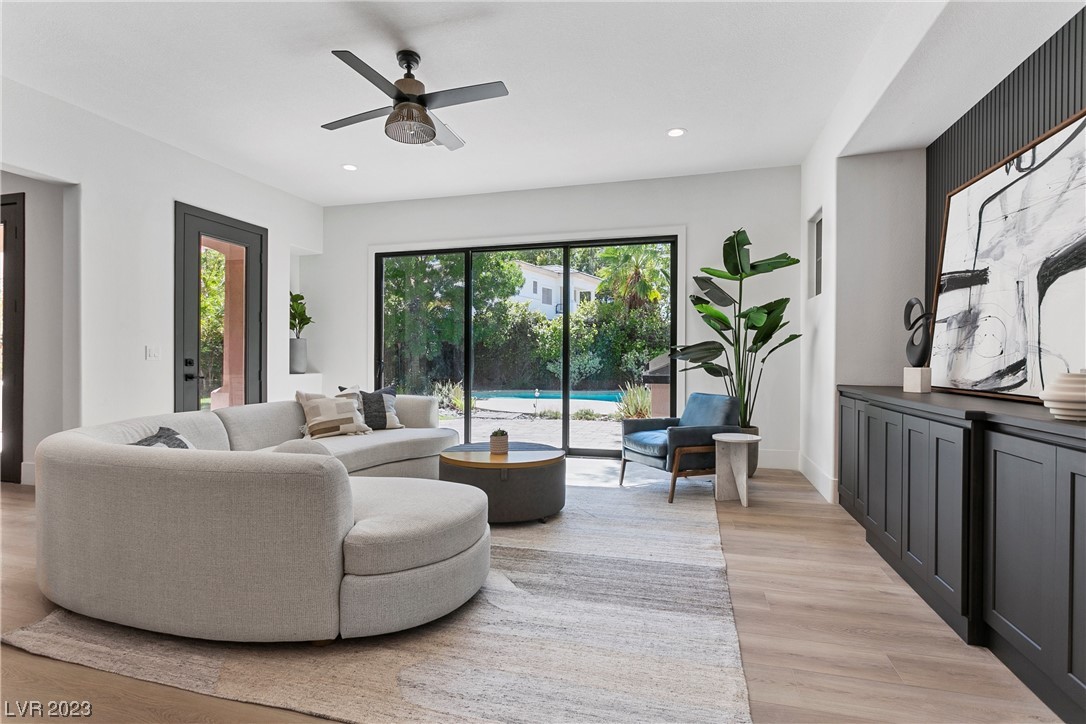 416 Pinnacle Heights Lane