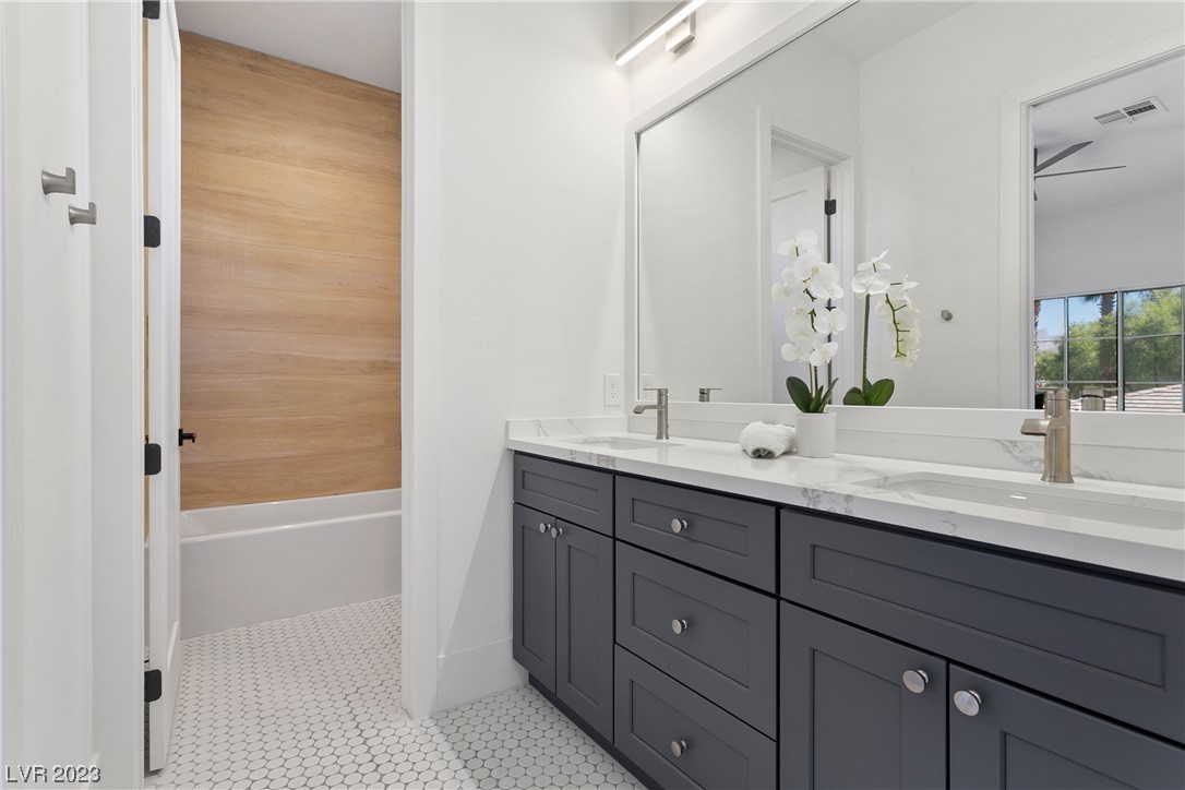 416 Pinnacle Heights Lane