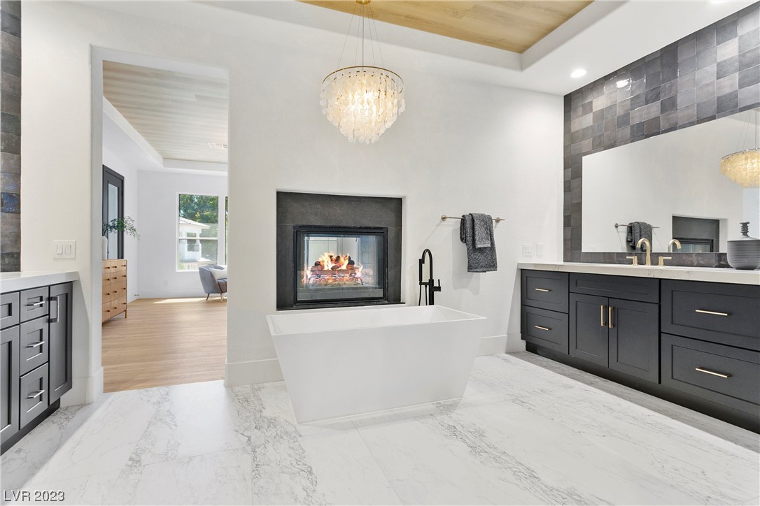 416 Pinnacle Heights Lane