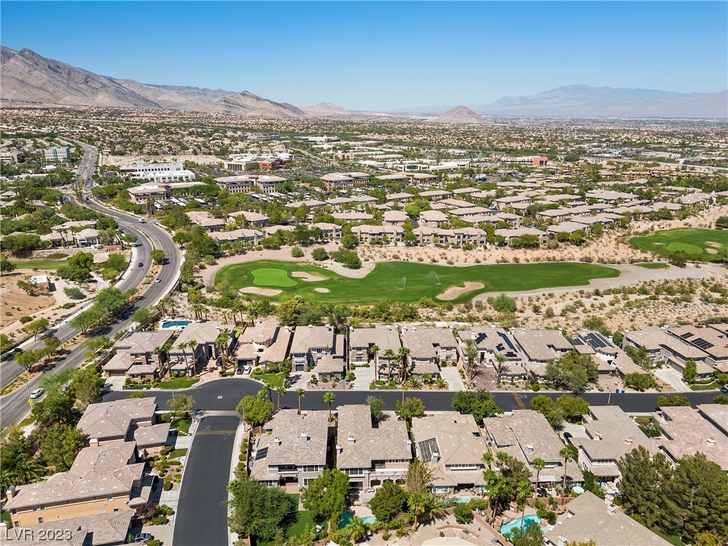 416 Pinnacle Heights Lane