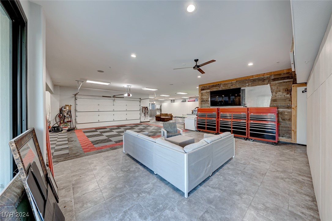 1164 Christian Road