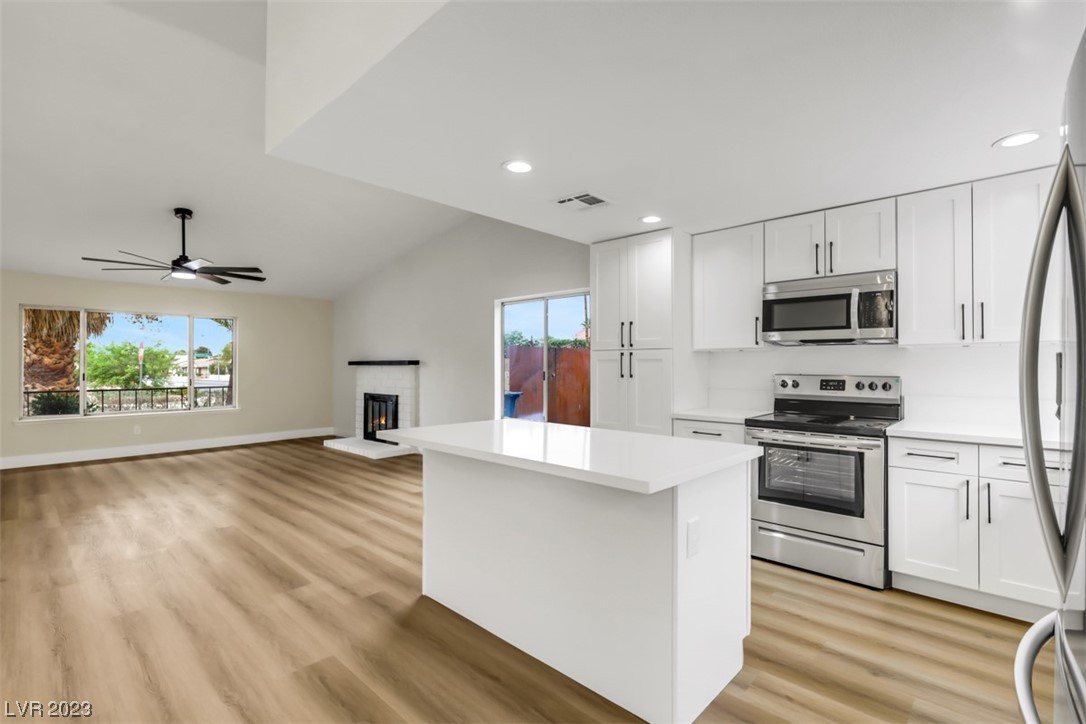 1783 Mapleton Lane
