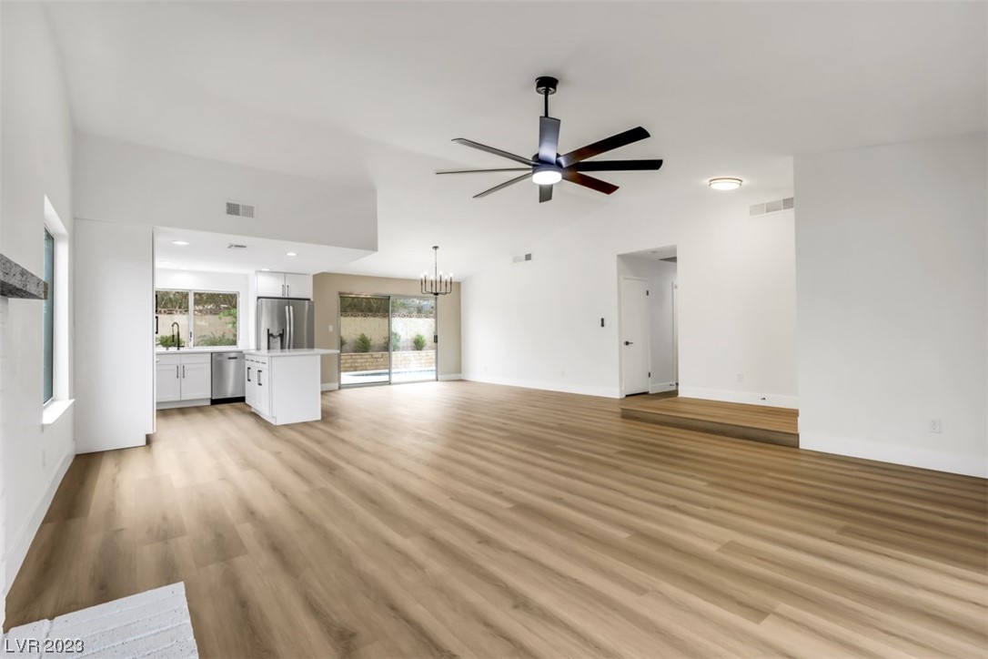 1783 Mapleton Lane