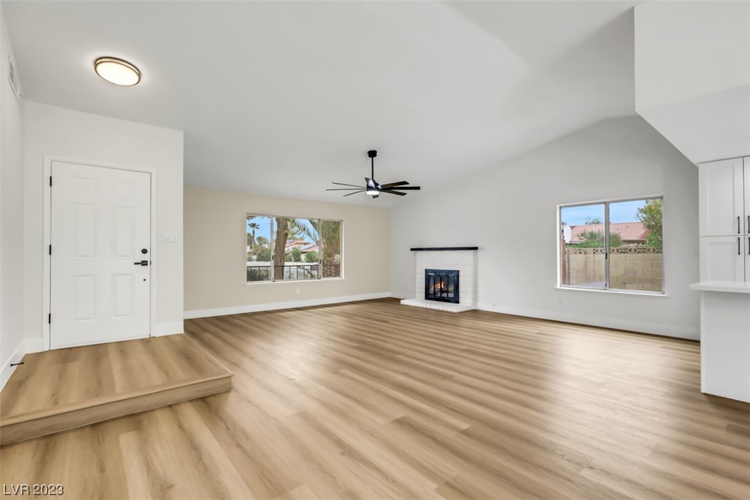 1783 Mapleton Lane