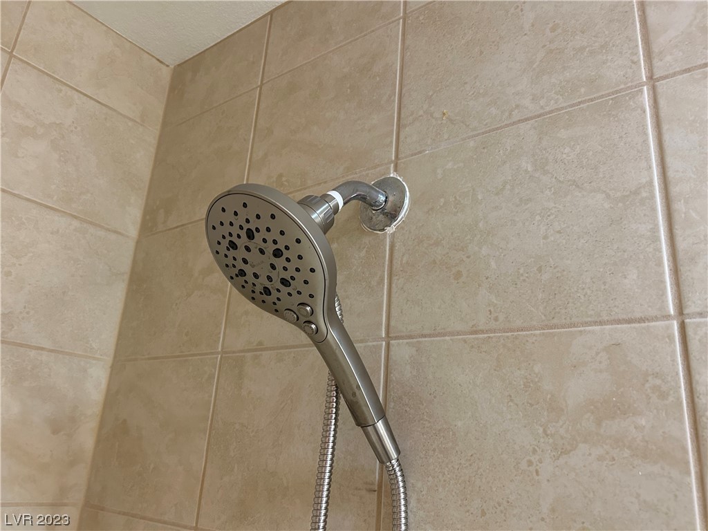 4200 South Valley View Boulevard 3083