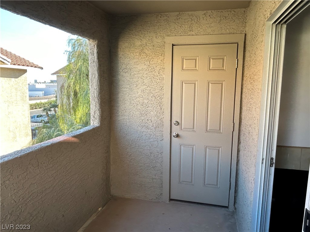 4200 South Valley View Boulevard 3083