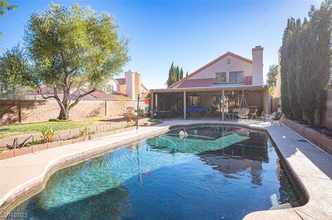 2706 Knightsbridge Road