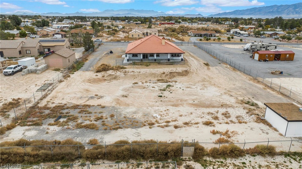 4260 East Navajo Boulevard
