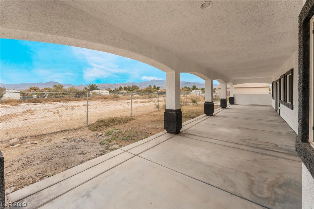 4260 East Navajo Boulevard