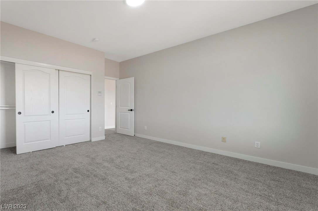 4260 East Navajo Boulevard