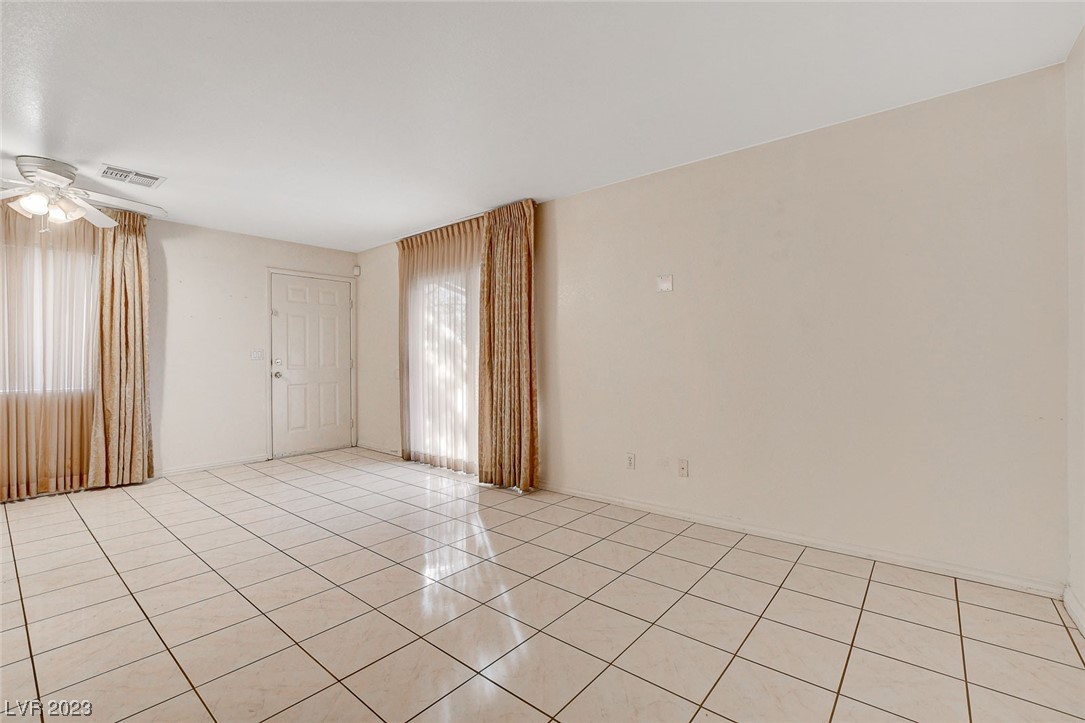 5135 Souvenir Lane 0