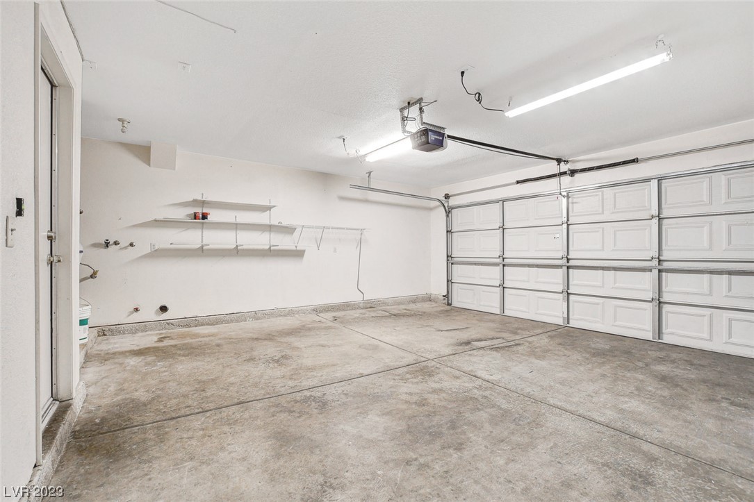 5135 Souvenir Lane 0