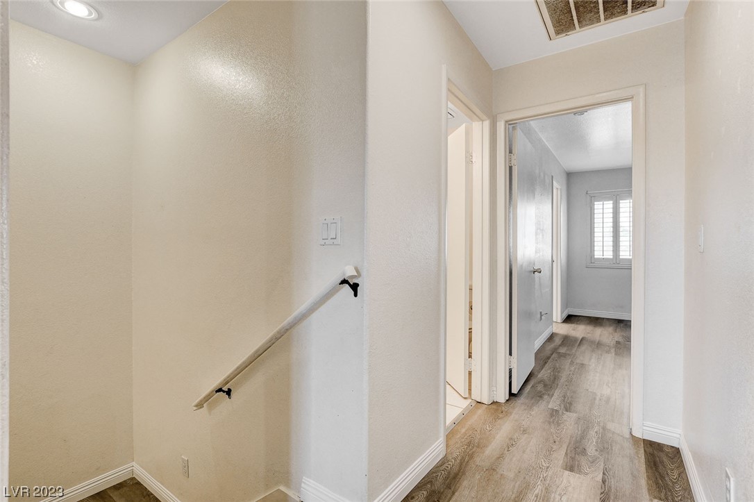 5135 Souvenir Lane 0