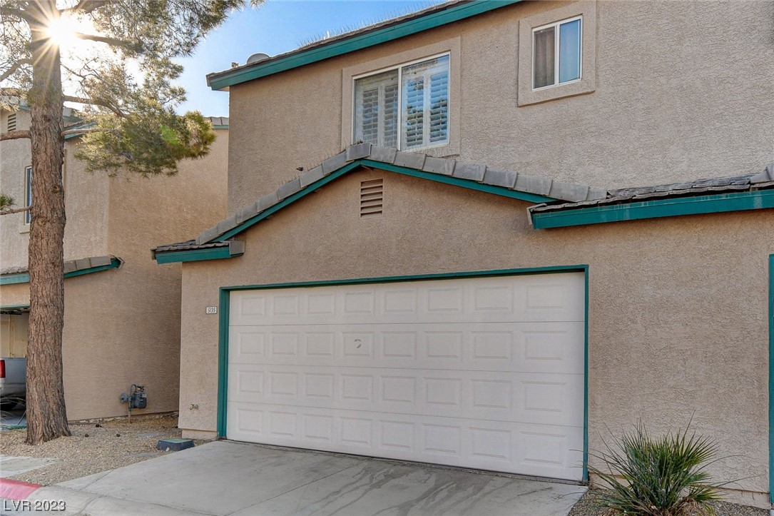 5135 Souvenir Lane 0