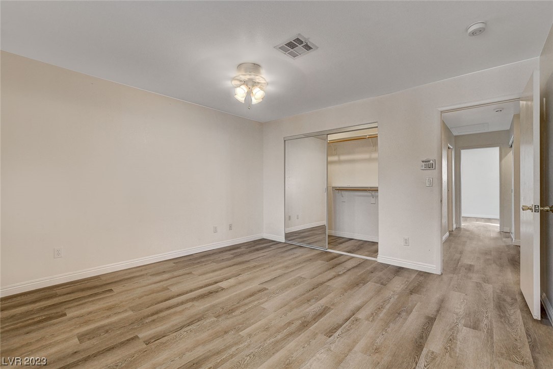 5135 Souvenir Lane 0