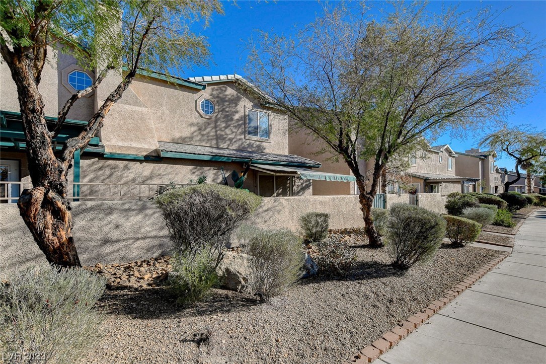 5135 Souvenir Lane 0