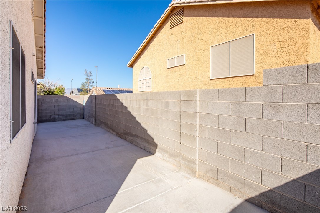 3936 Copper Glen Street