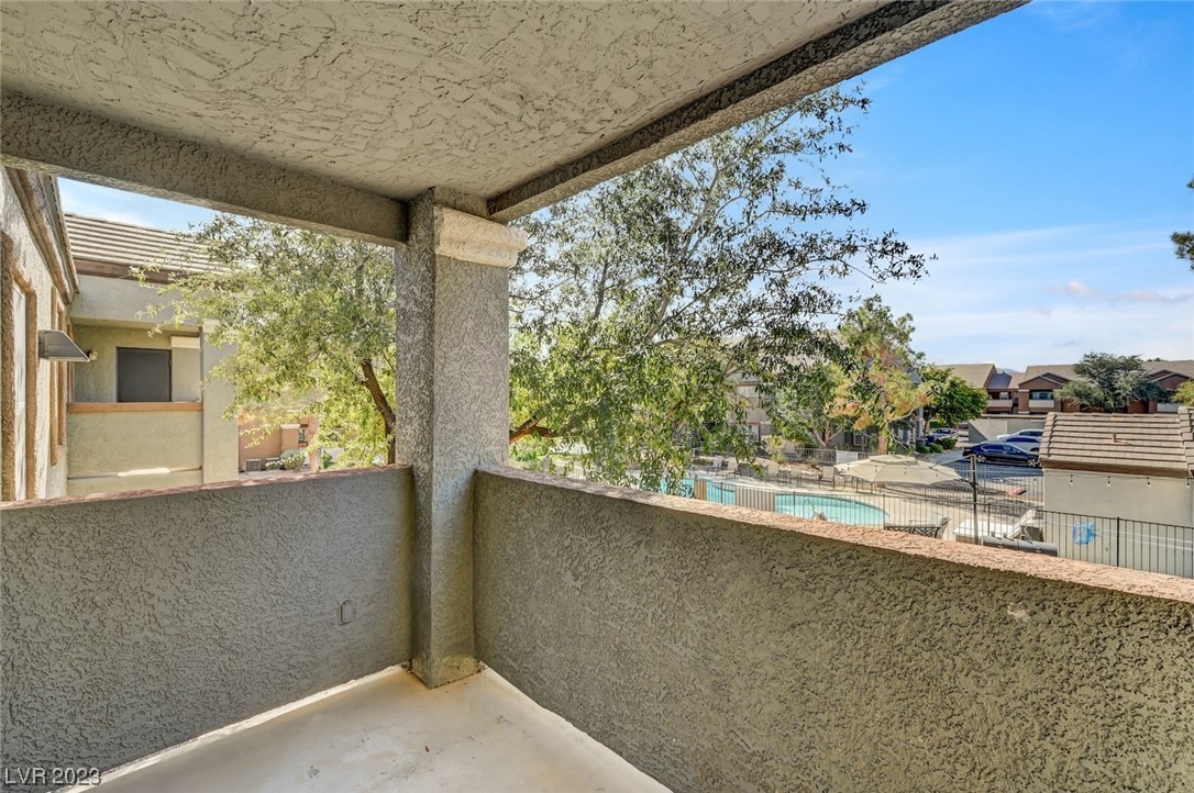 555 East Silverado Ranch Boulevard 2122